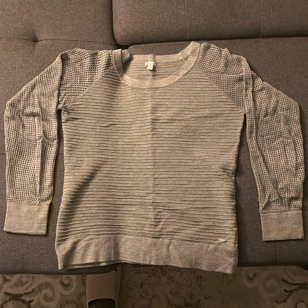 Guess sweater